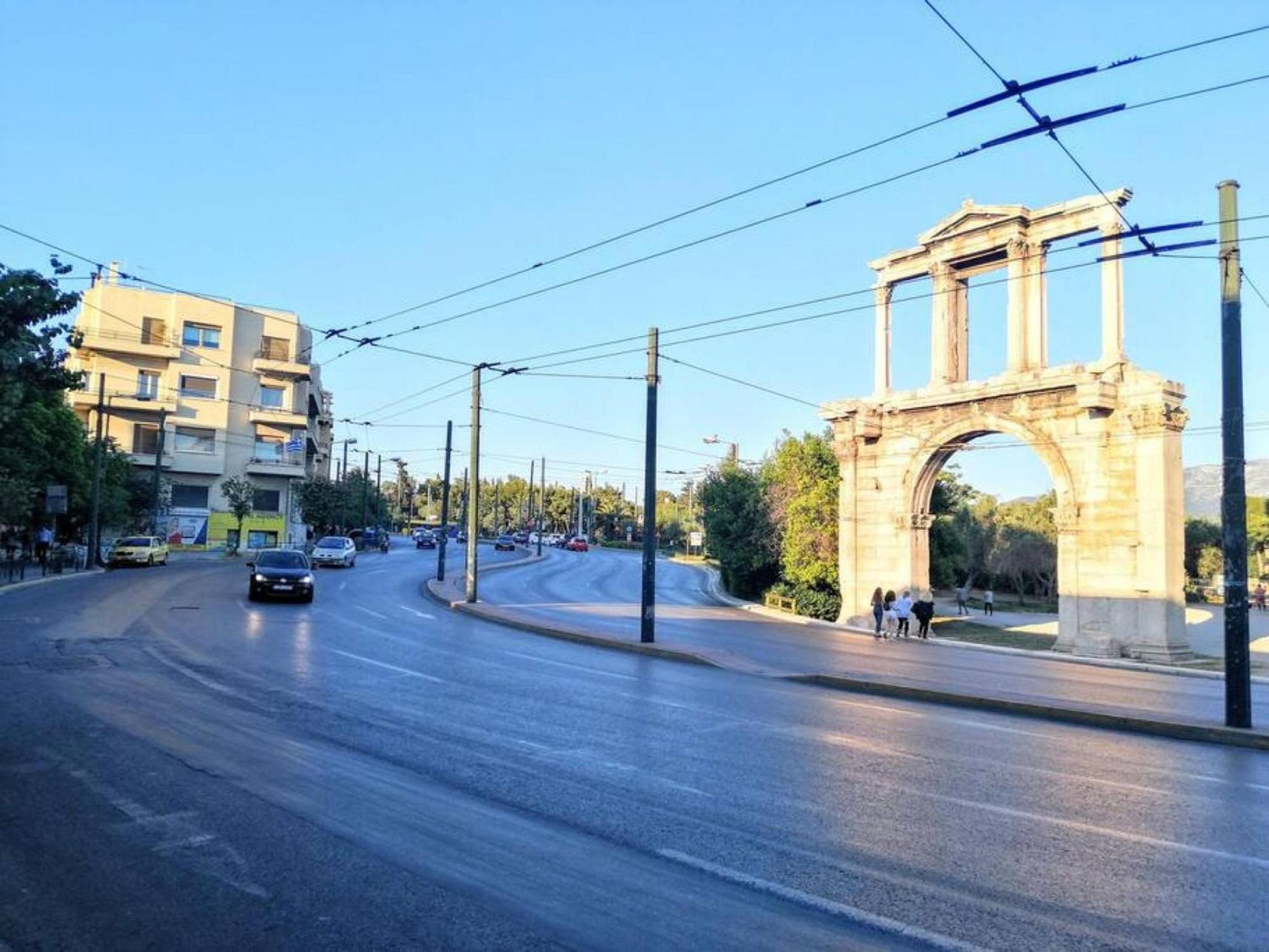 Acropolis Museum Grand Apartment Atenas Exterior foto